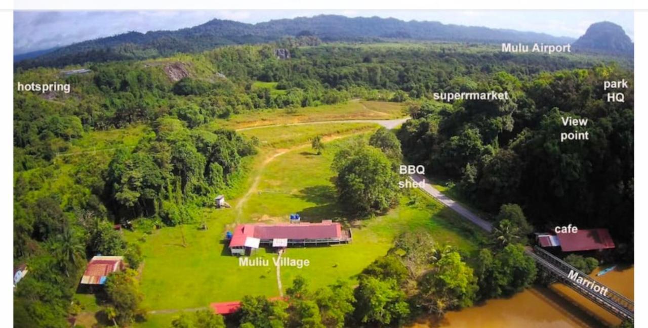Mulu Village Екстериор снимка